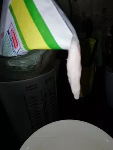 Algo asqueroso adentro del yogur