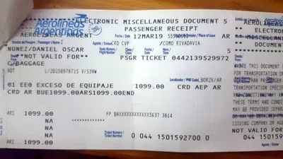 No informan cuando se debe pagar equipaje extra