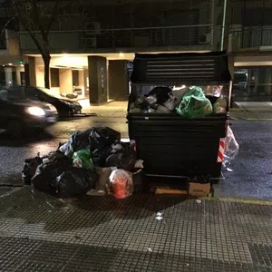 Reubicacion contenedor de basura