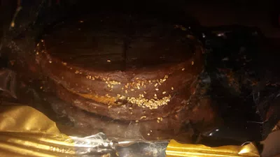 Telarañas y huevos en alfajor terrabusi