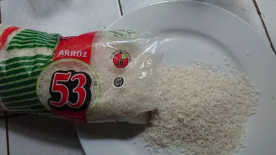 Larvas en el arroz