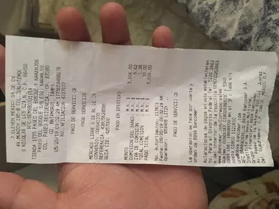 No quieren regresar mi dinero y jamas me dieron los productos