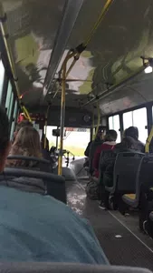 Exceso de velocidad y descuido total en el manejo de transporte público