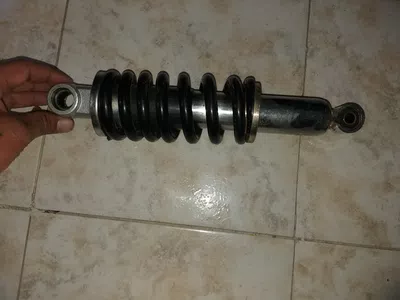 Nececito respuesta para devolver el producto en malas condiciones que me enviaro