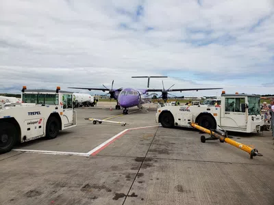 Avion a hélices de londres a edinburgo  !!