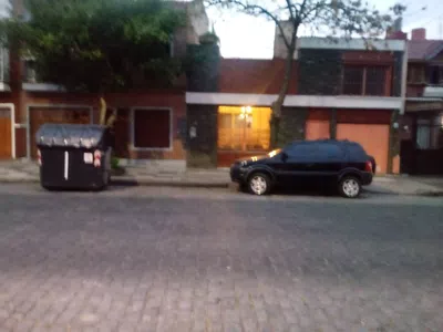 Reubicacion de contenedor basura que mi vecino corrio