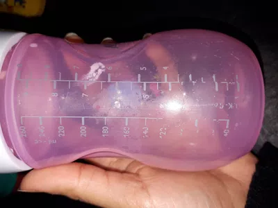 Se borró el diseño de la mamadera al mes