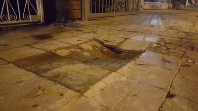 Claro paso el tendido de fibra optica y no repara mi vereda