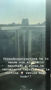 Ventanal manchado/sucio