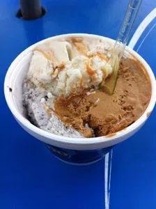 Un pelo en el helado