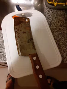 Hacha de cocina oxidada