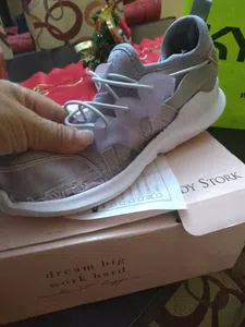 Las zapatillas salieron malísima quiero el  reintegro