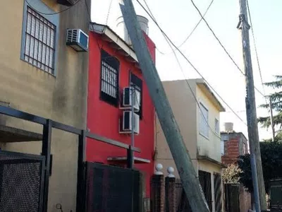 Problema con poste de luz