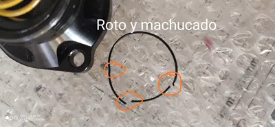 Me regresaron un producto incompleto y roto